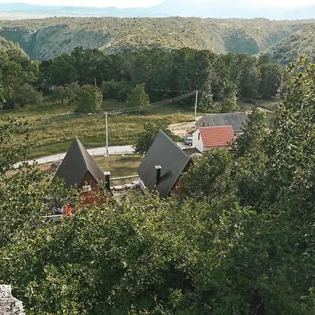 Domacinstvo Braca Rebic * Gacko