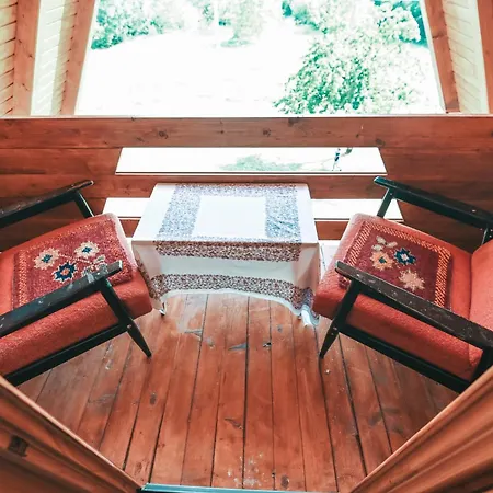 Domacinstvo Braca Rebic Holiday home