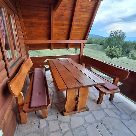 Tatil Evi Domacinstvo Braca Rebic *